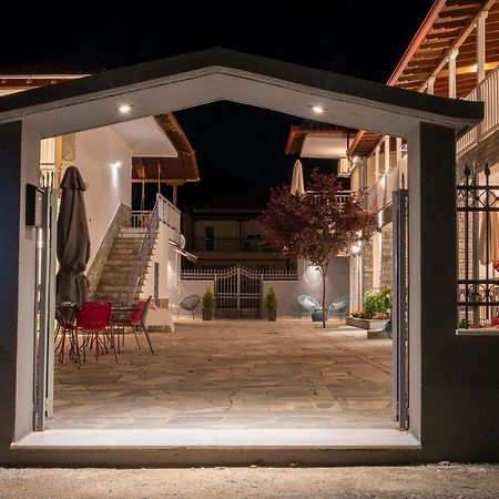 Bella Terra Nature Living อัสโปรวาลตา ภายนอก รูปภาพ