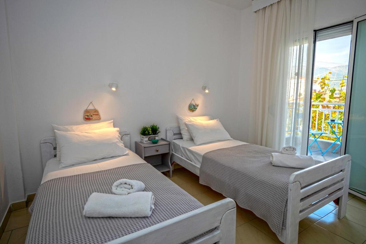 Bella Terra Nature Living อัสโปรวาลตา ภายนอก รูปภาพ